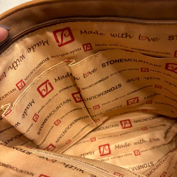 Stone Mountain Nubuck Perforated Tote EUC - Picture 6 of 11